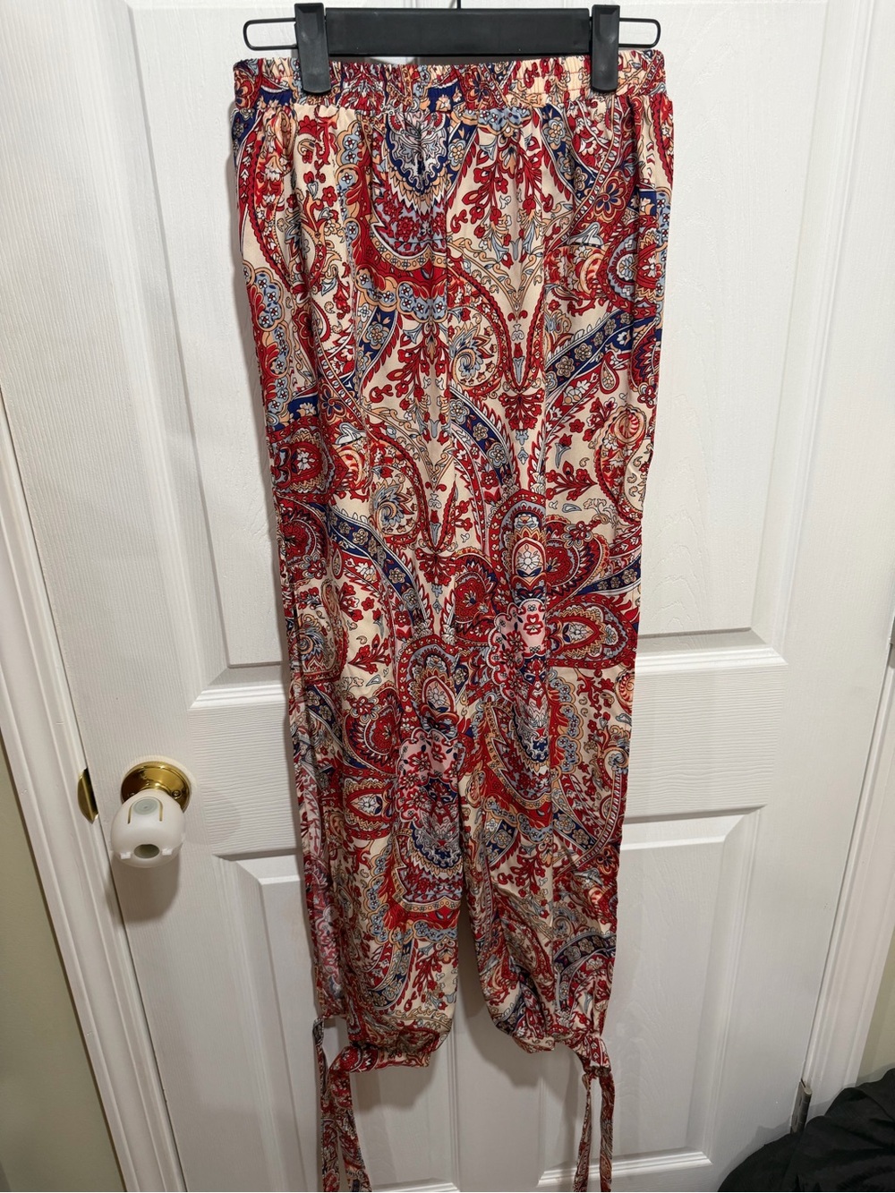 SHEIN Red Paisley Drawstring Track Pants